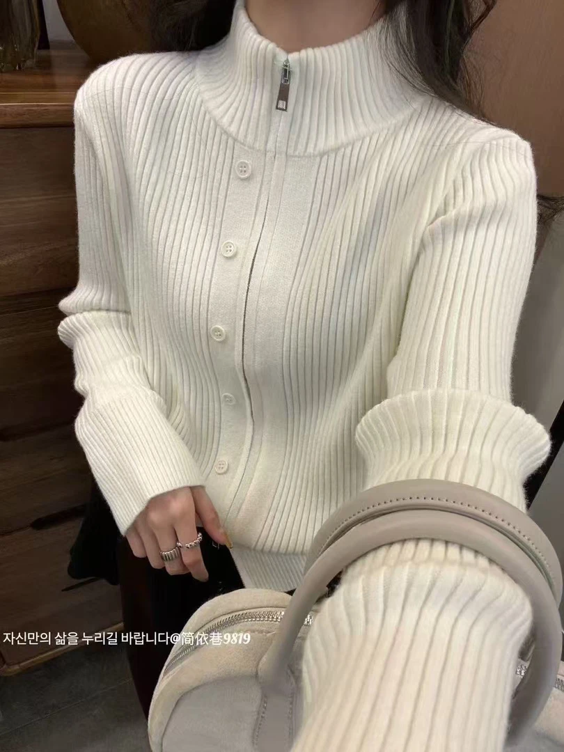 竖纹拉链开衫毛衣