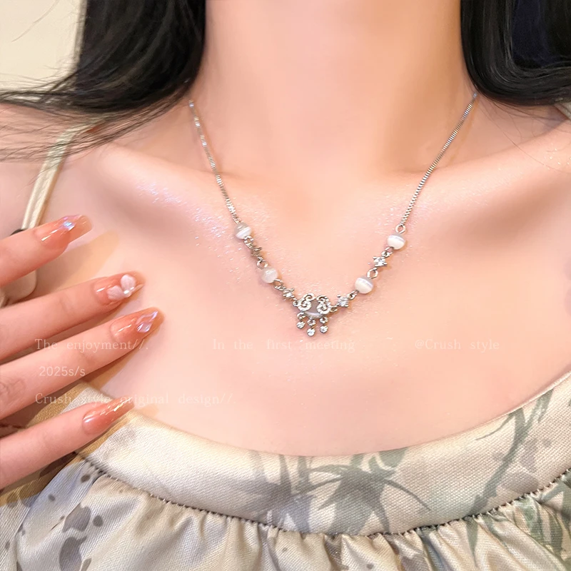 钛钢项链 清冷感平安锁配饰女2025新款新中式轻奢小众高级锁骨链