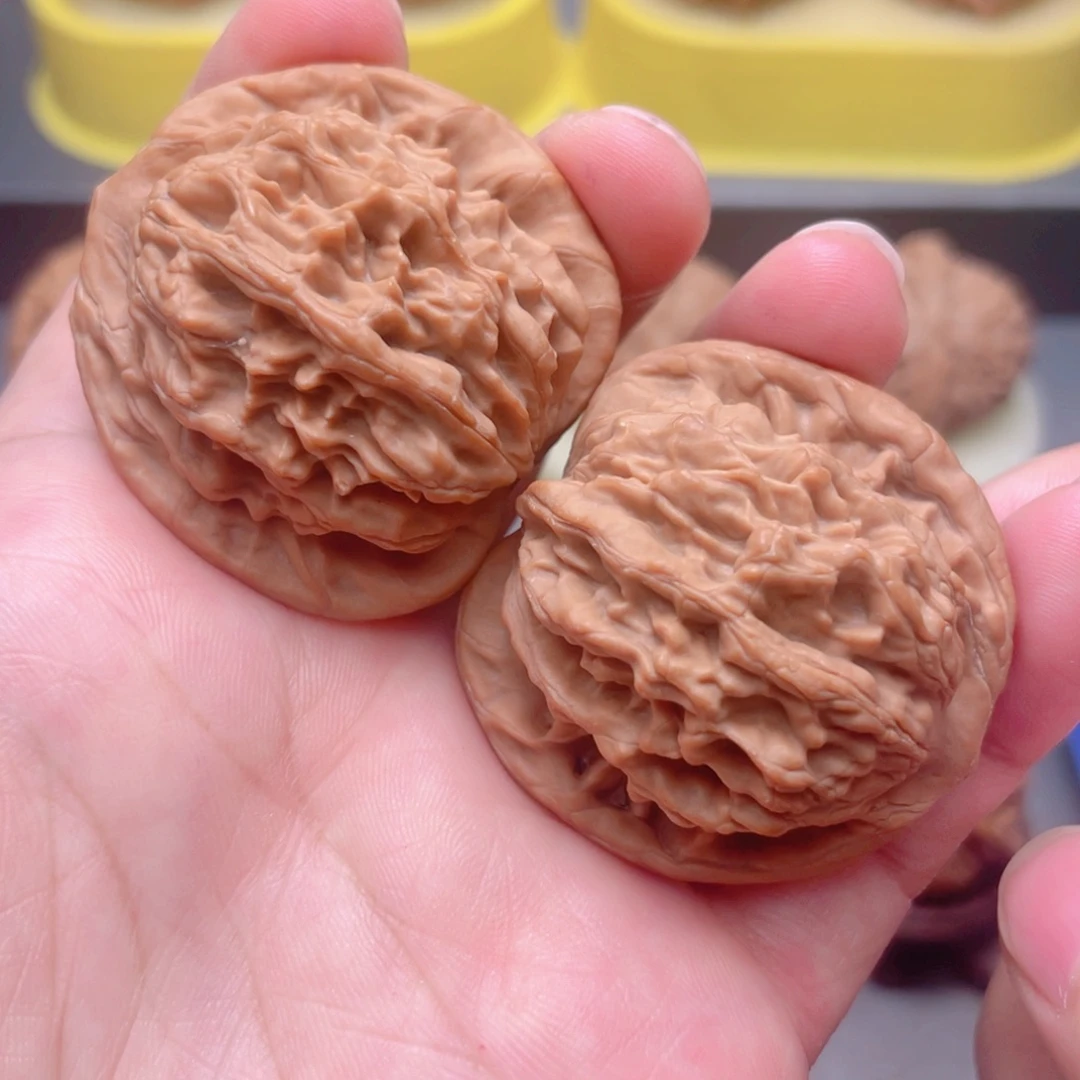 文玩核桃把件爆肉狮虎兽41
