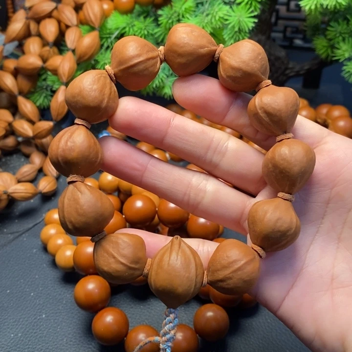 手串橄榄核2.05*2.3尺寸原籽