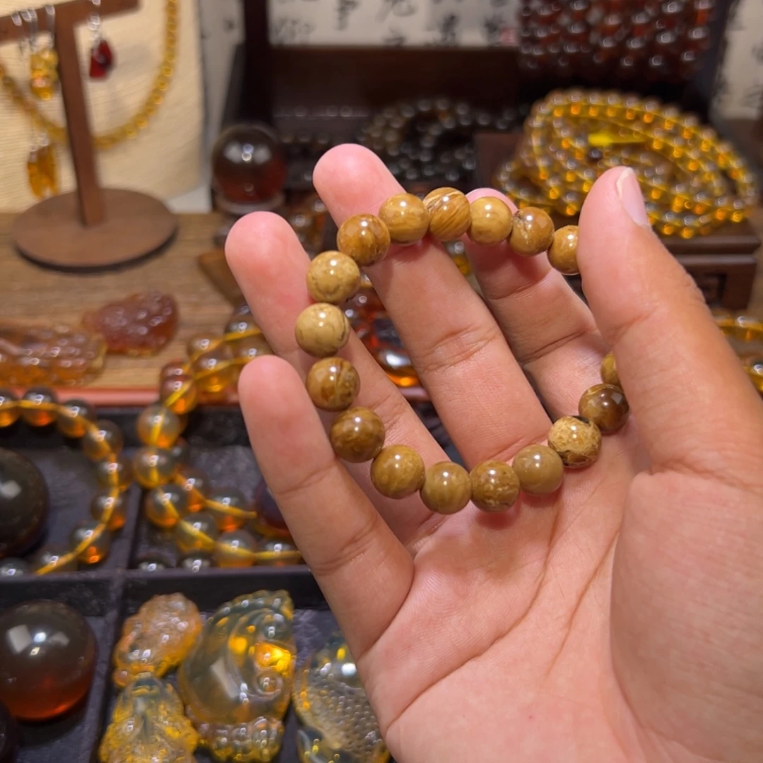 琥珀未镶嵌颈饰10mm根珀手串