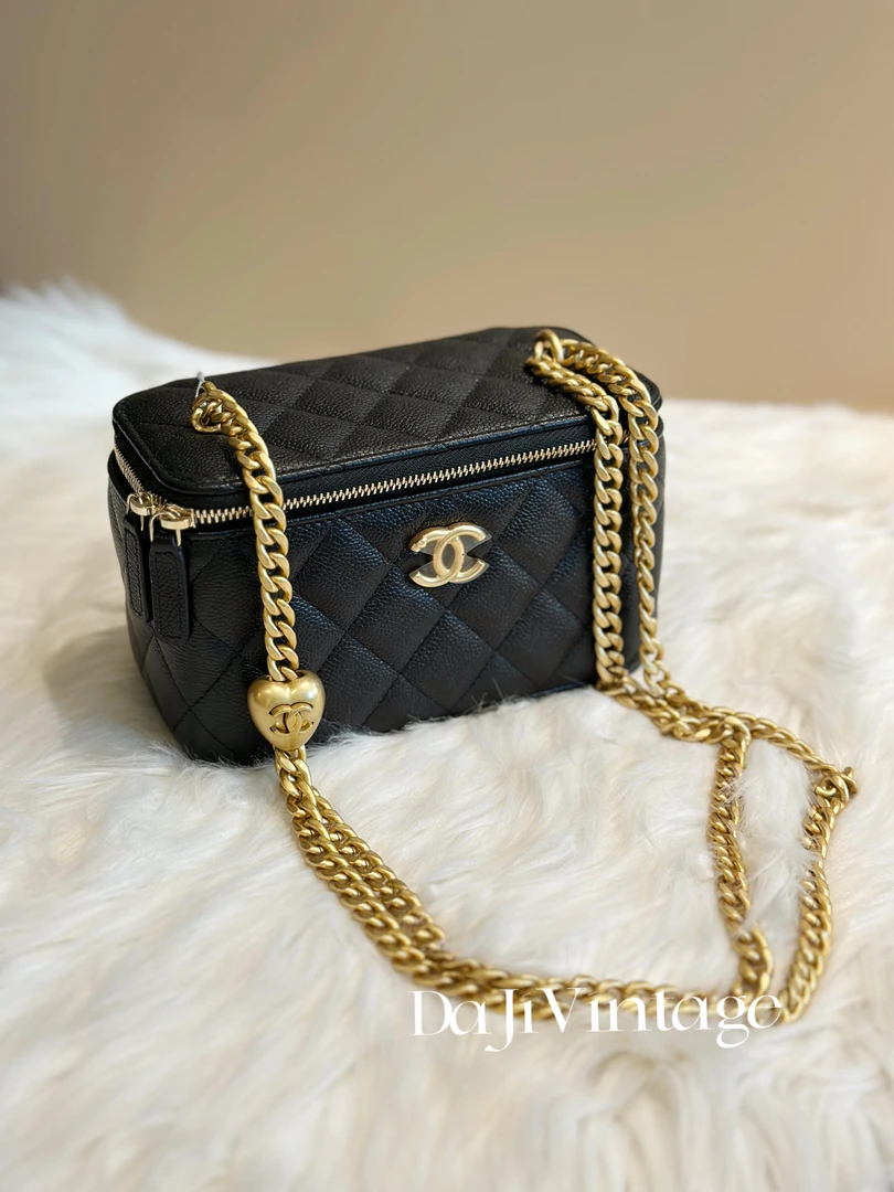 99新 Chanel/香奈儿 大吉中古/CHANEL香奈儿黑金爱心长盒子斜挎包