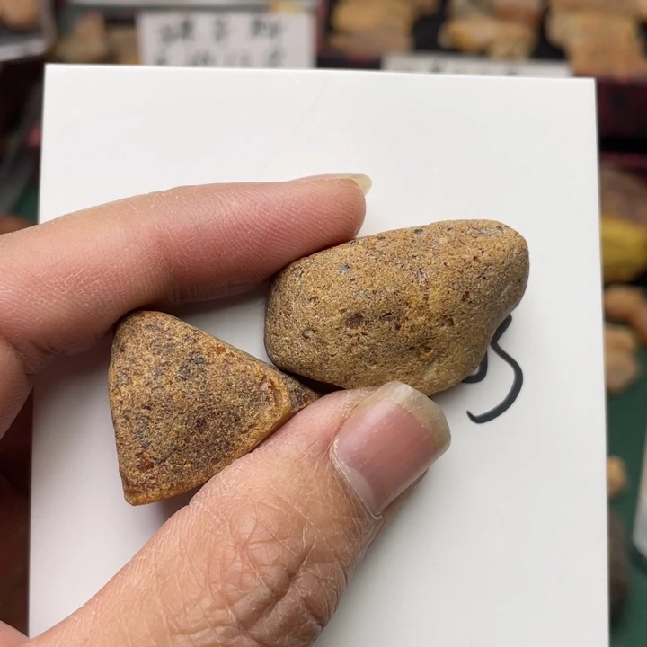 定制琥珀未镶嵌不****来