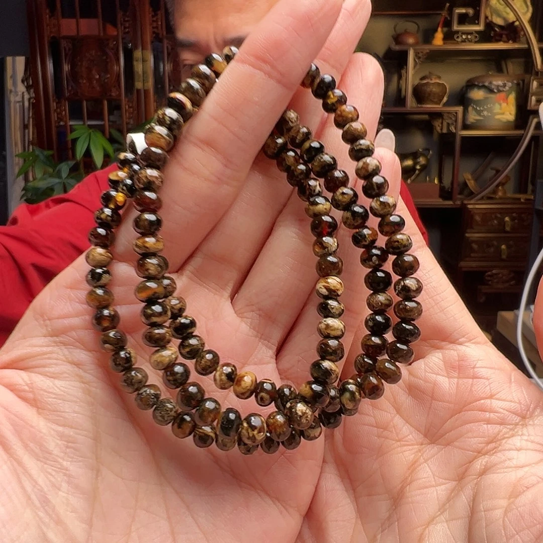 冒***i琥珀未镶嵌裸石抚顺琥珀20113五