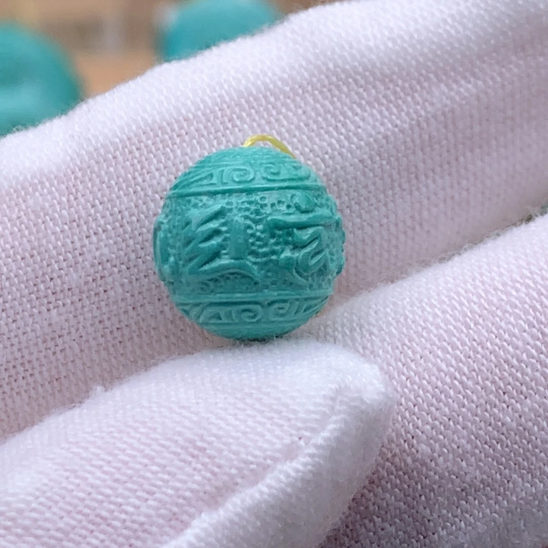 绿松石未镶嵌珠宝奇石11