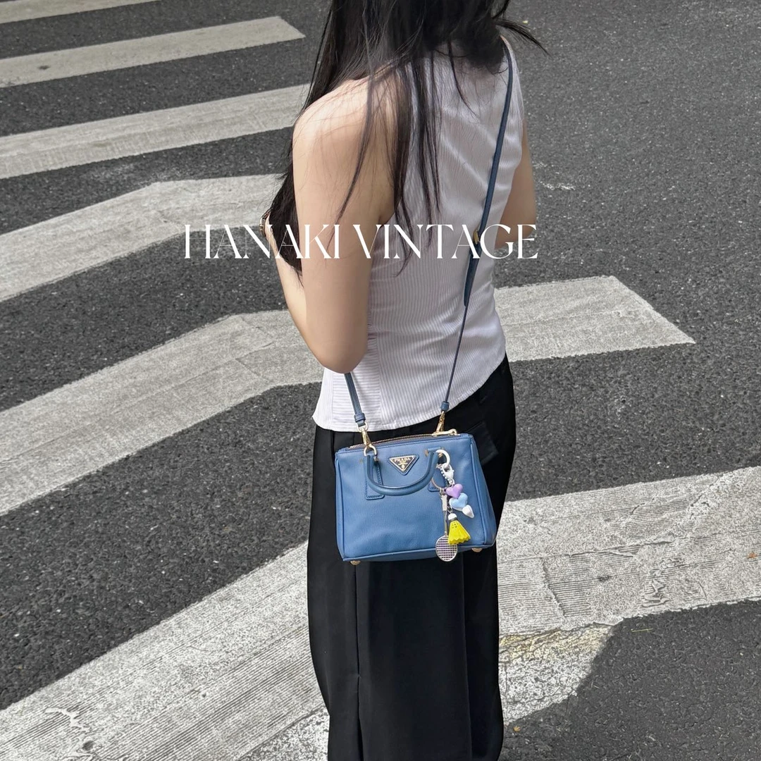 95新 Prada/普拉达 花绮中古/Prada蓝色mini杀手单肩包