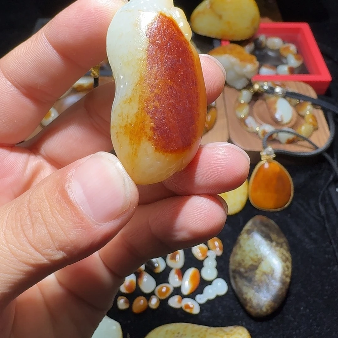 和田玉（子料）未镶嵌挂件