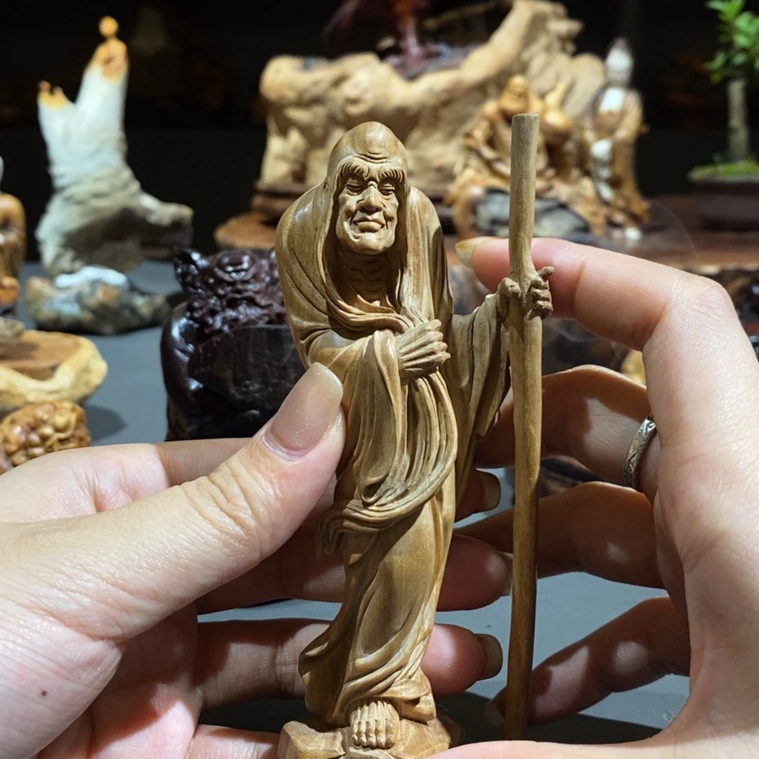 柏木（崖柏）知****y檀香长眉罗汉摆件