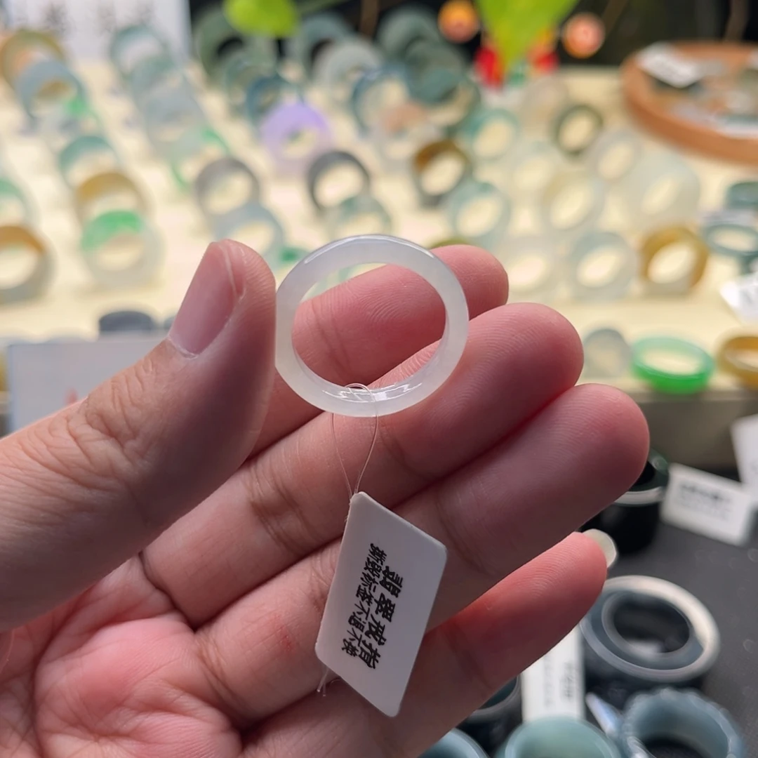 未镶嵌戒指翡翠圈口17