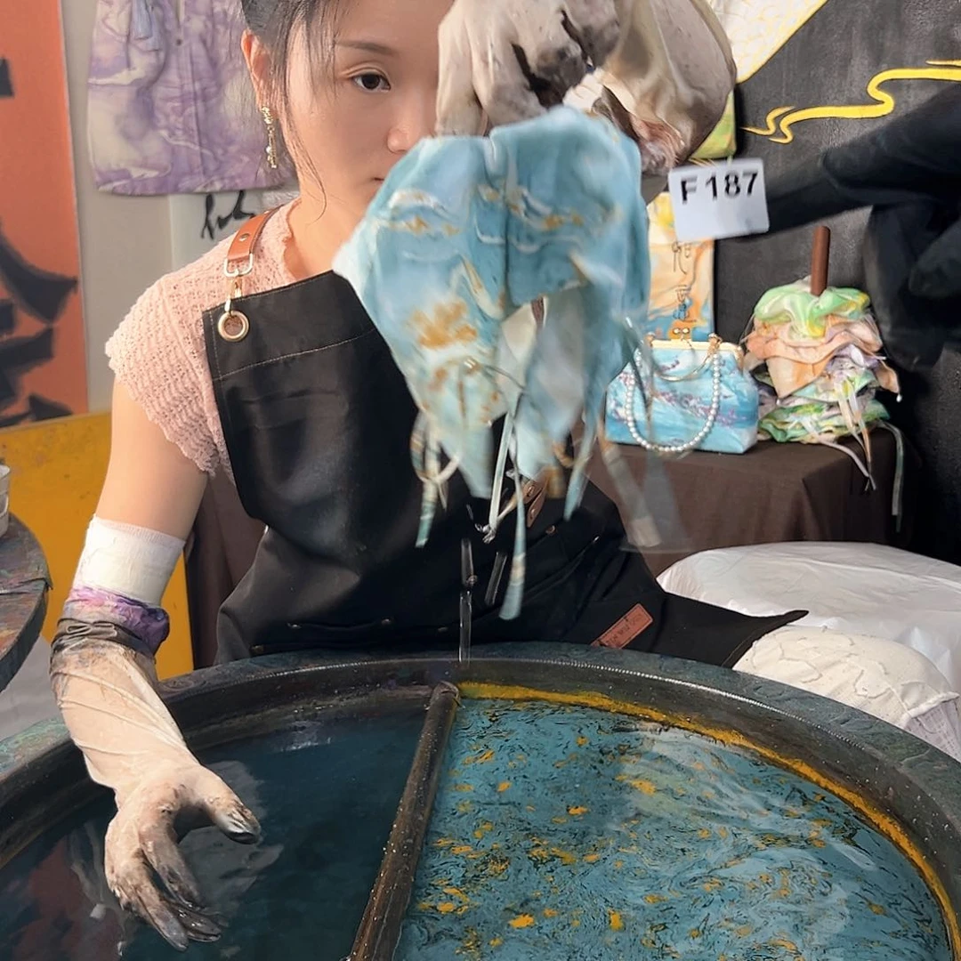187新款方巾蓝金