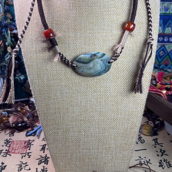 玛瑙/玉髓未镶嵌颈饰