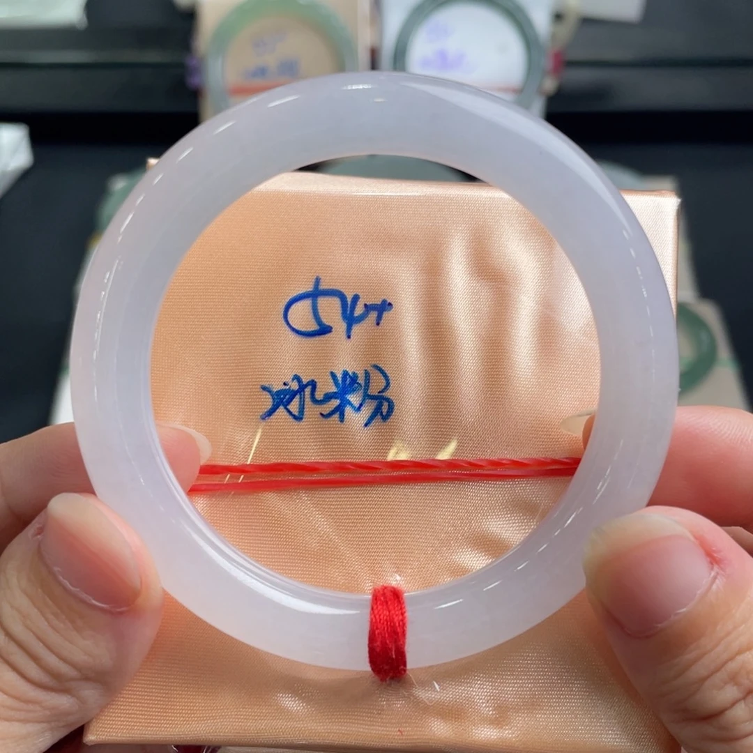 未镶嵌手镯翡翠翡翠手镯