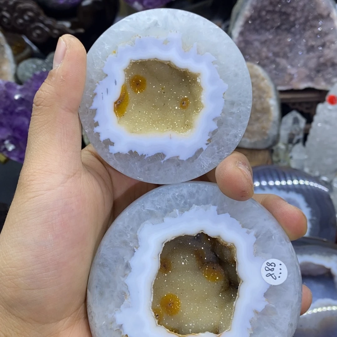 玛瑙/玉髓聚宝盆未镶嵌橘**。