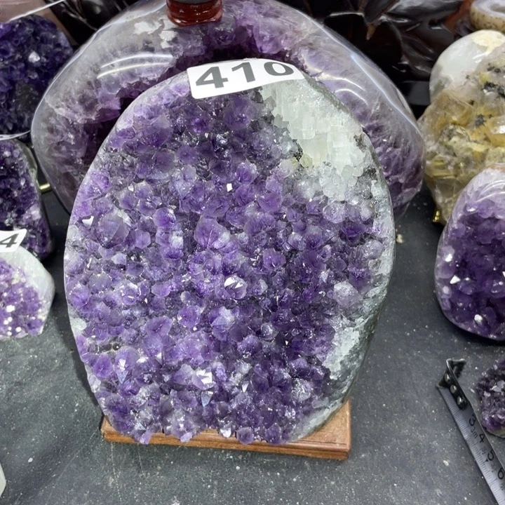 未镶嵌水晶大型摆件（非配饰）