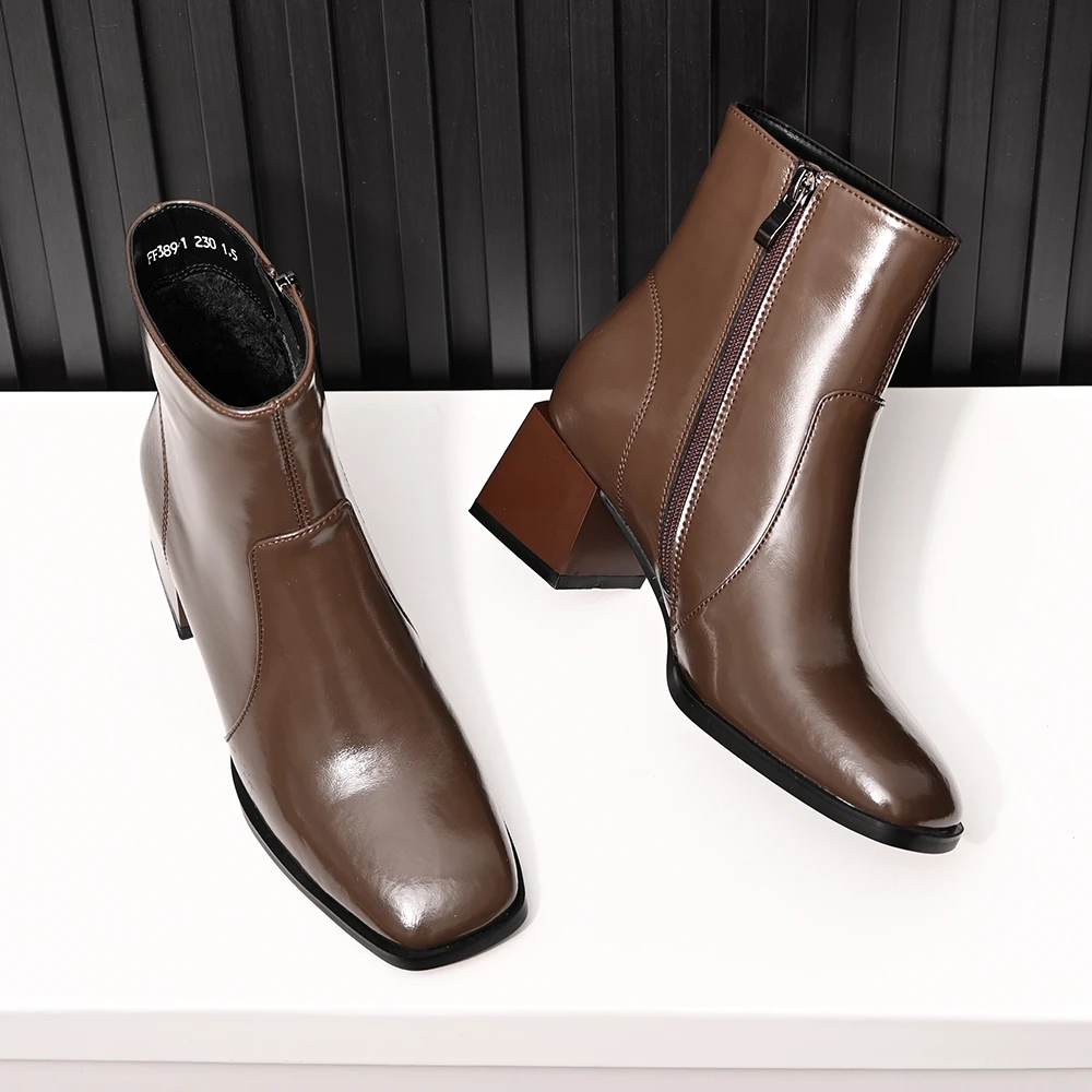 时尚方头粗跟短靴女2025秋冬新款短筒侧拉链极简百搭舒适洋气裸靴