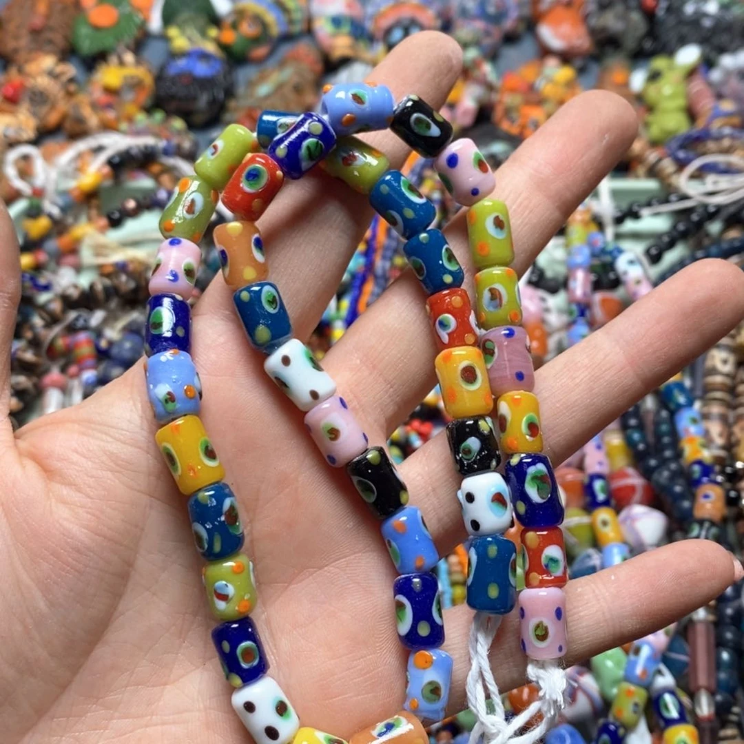 琉璃颈饰印度尼西亚专拍