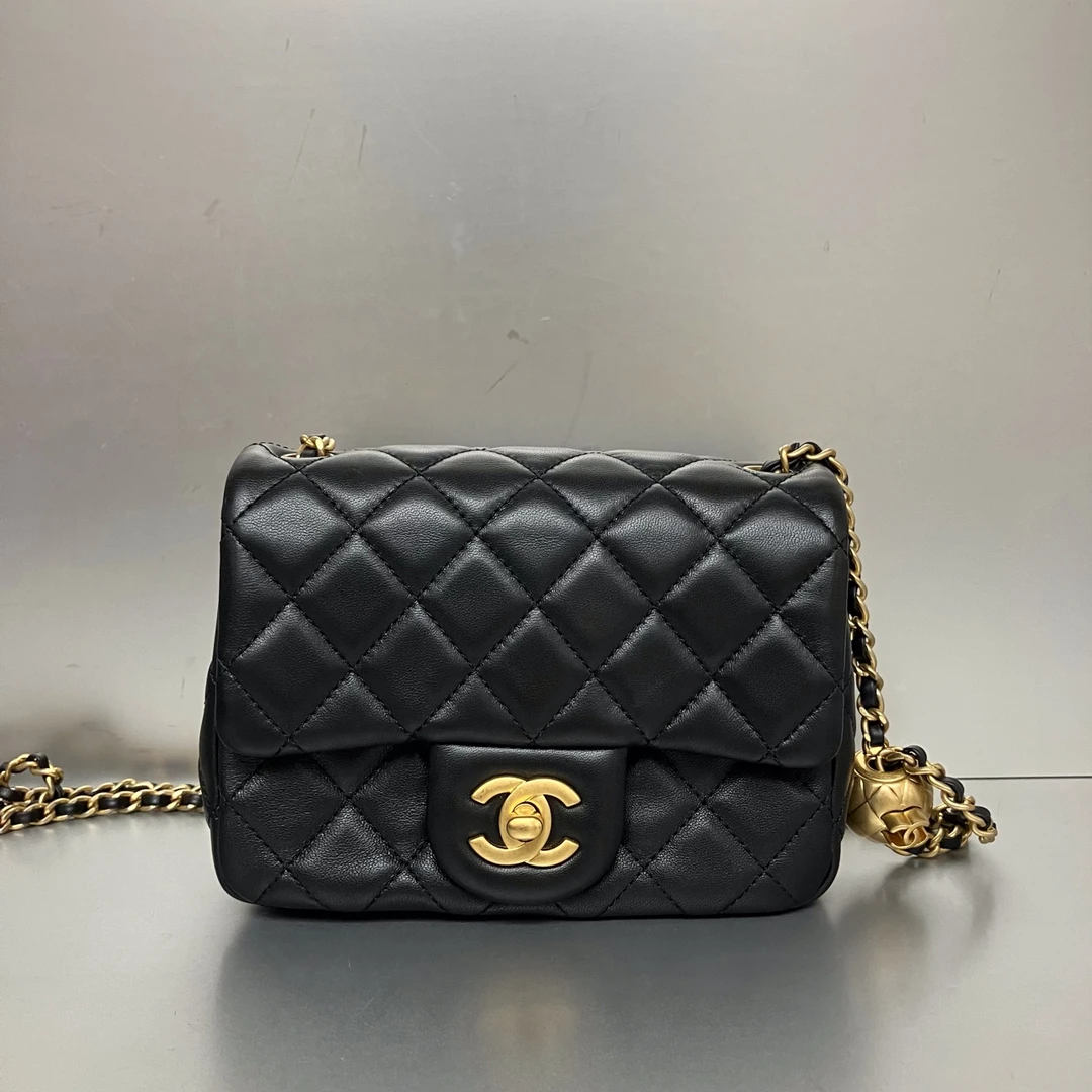 99新 Chanel/香奈儿 香奈儿金球方胖子黑金 99新