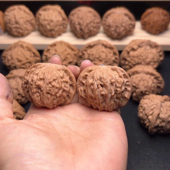 文玩核桃吊坠40磨盘