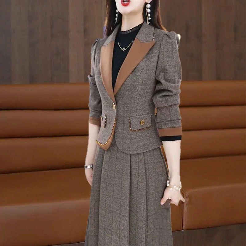 洋气两件套女秋季新款西装领气质收腰中长款格纹通勤时尚套装女秋