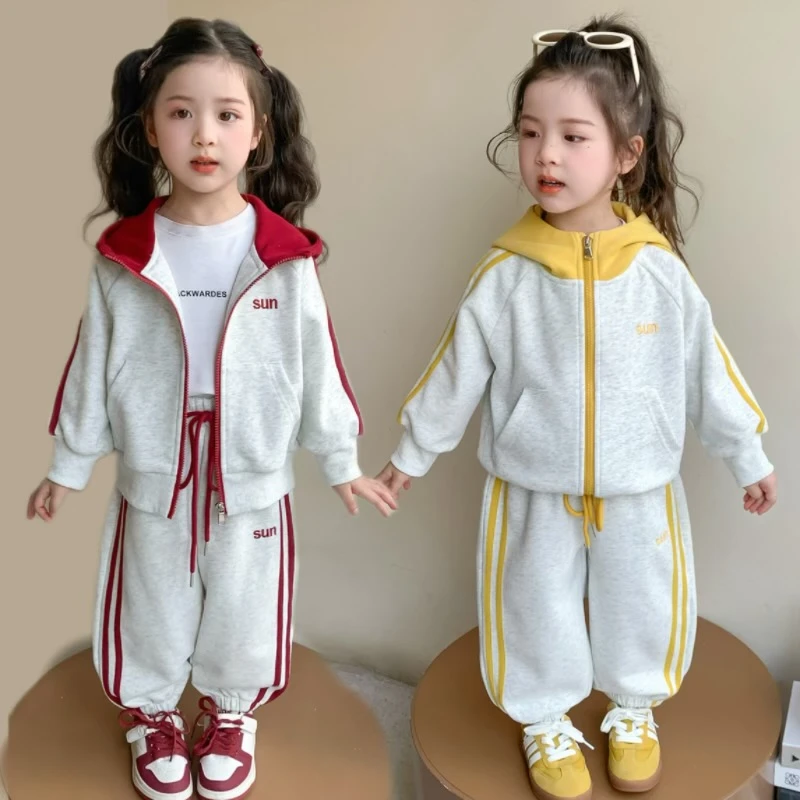 女童套装秋季2025新款卡通刺绣拉条卫衣开衫外套卫裤运动两件套