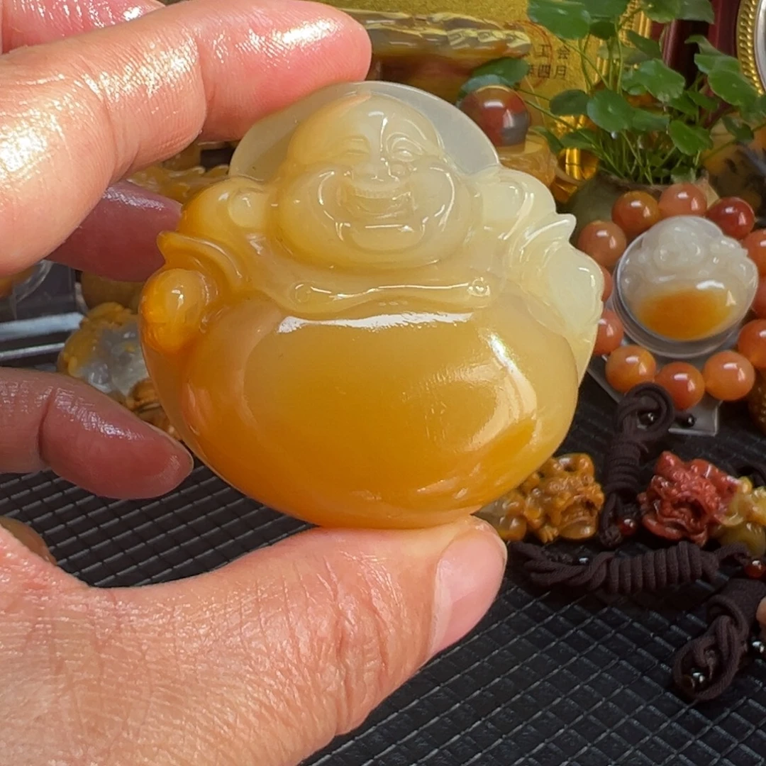 石英质玉未镶嵌颈饰