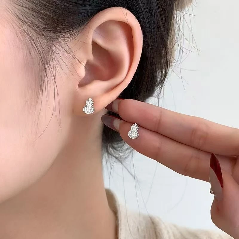 925银耳饰 葫芦耳钉女小众设计高级感时尚精致气质百搭简约耳饰