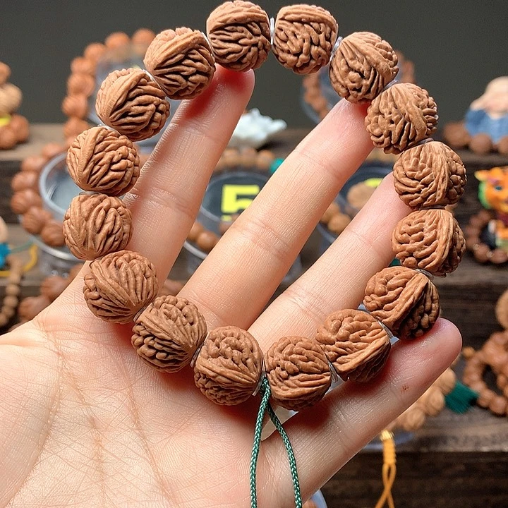 【闪购商品】文玩核桃吊坠1.8刺龙纹