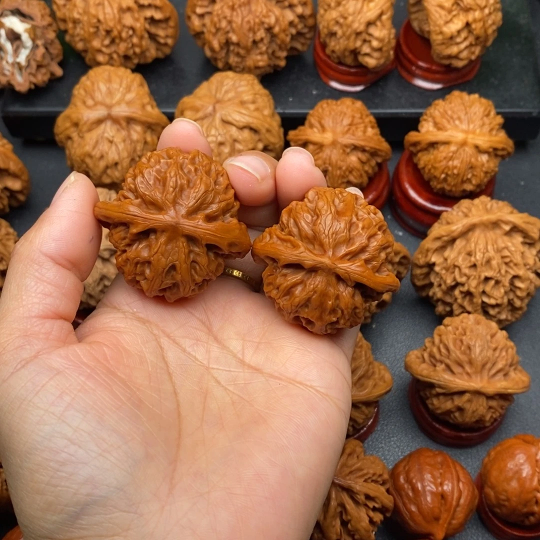 D***s把件文玩核桃宫灯