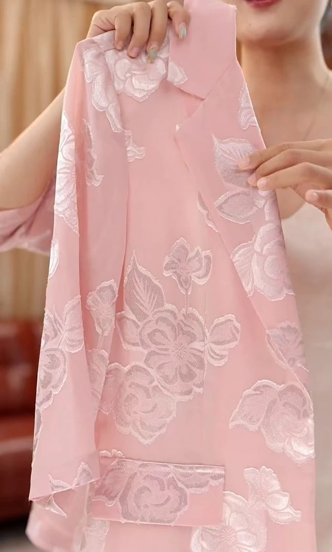 NX--2025新款粉色防晒外套