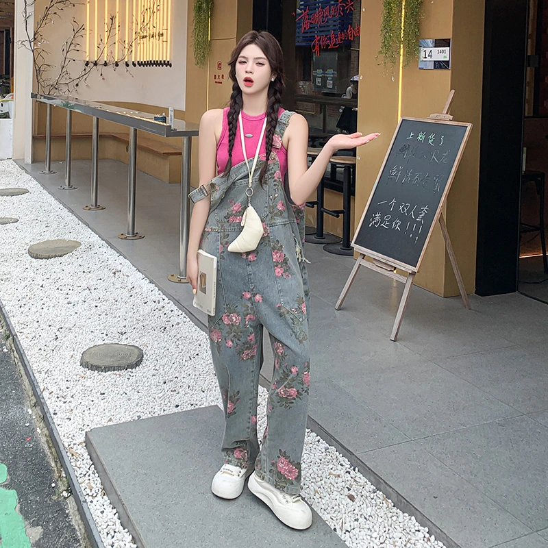 网红炸街减龄牛仔背带裤套装洋气减龄女夏多巴胺慵懒风背心两件套