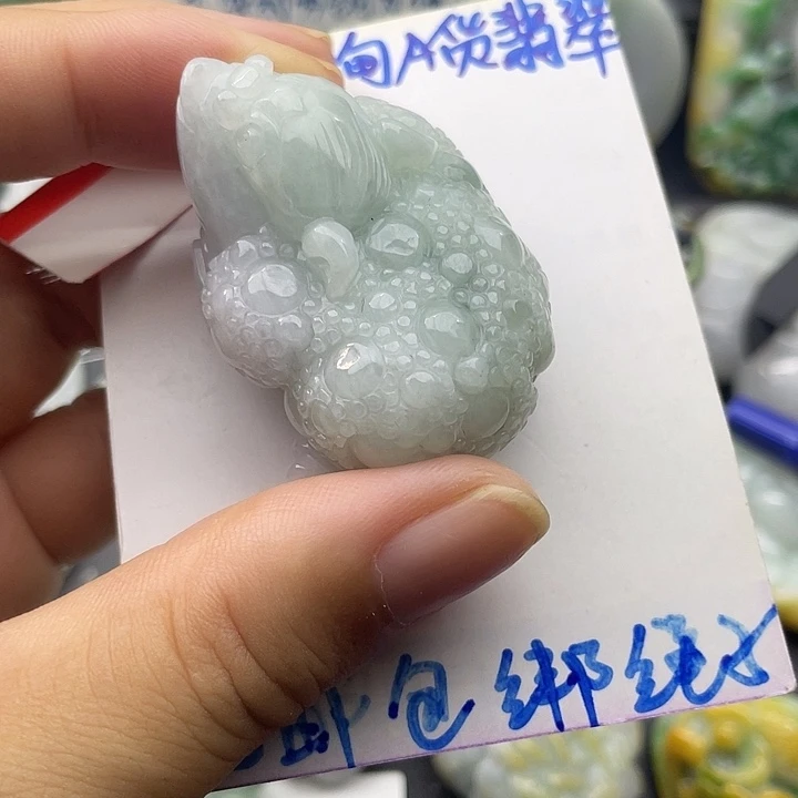 翡翠未镶嵌颈饰天然翡翠