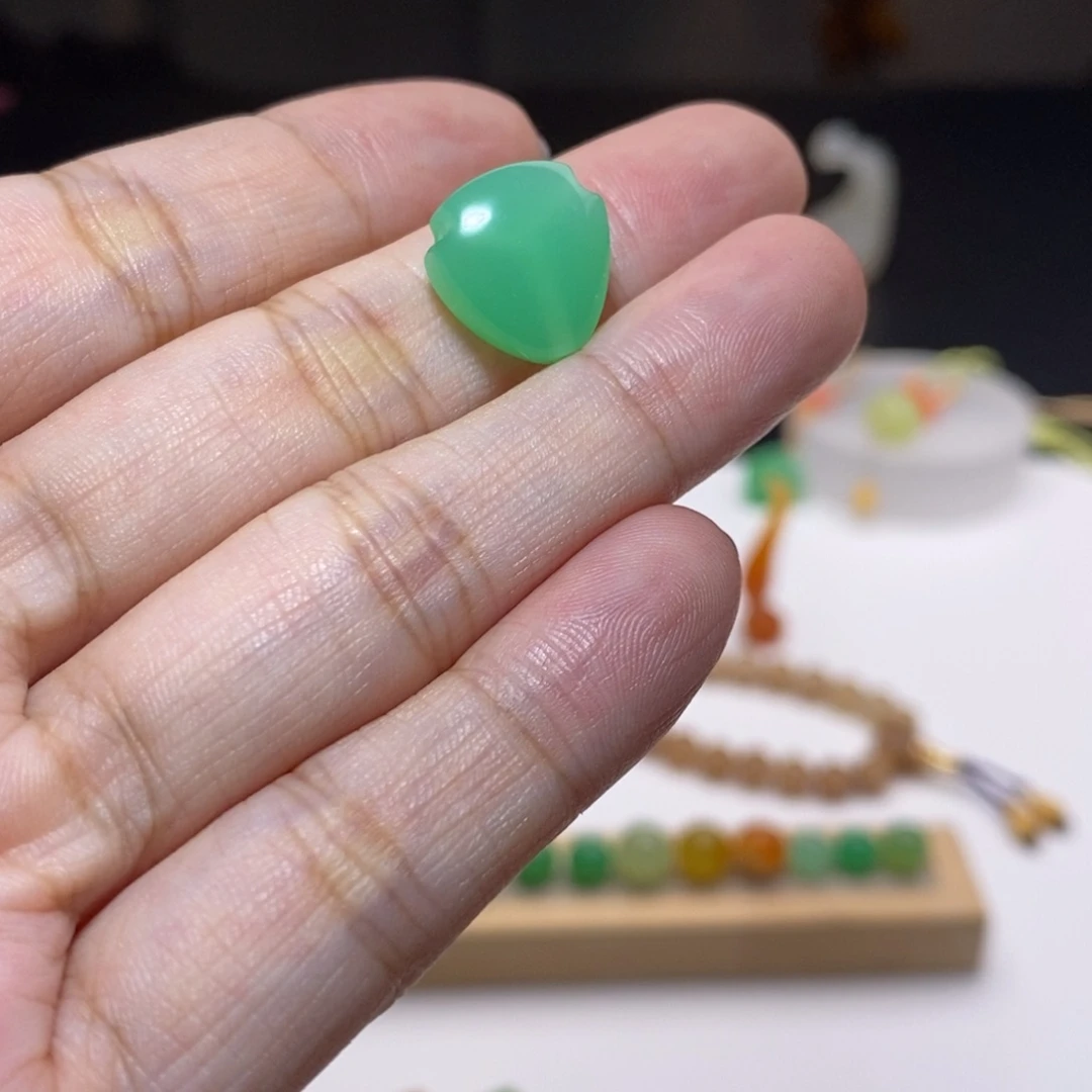 石英质玉（缅黄）合金珠宝奇石三通