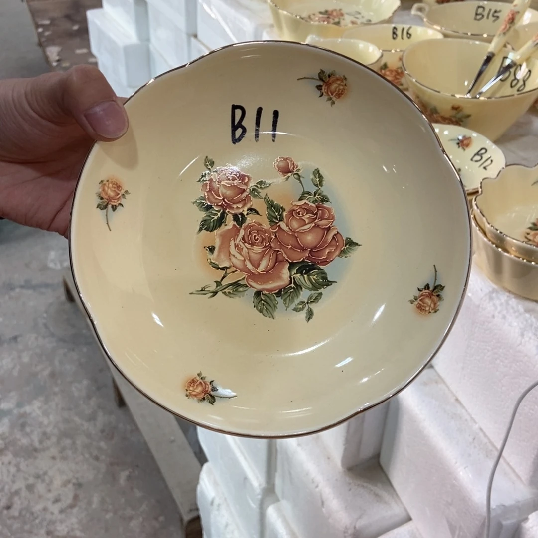 星博陶瓷……………………………………2个7