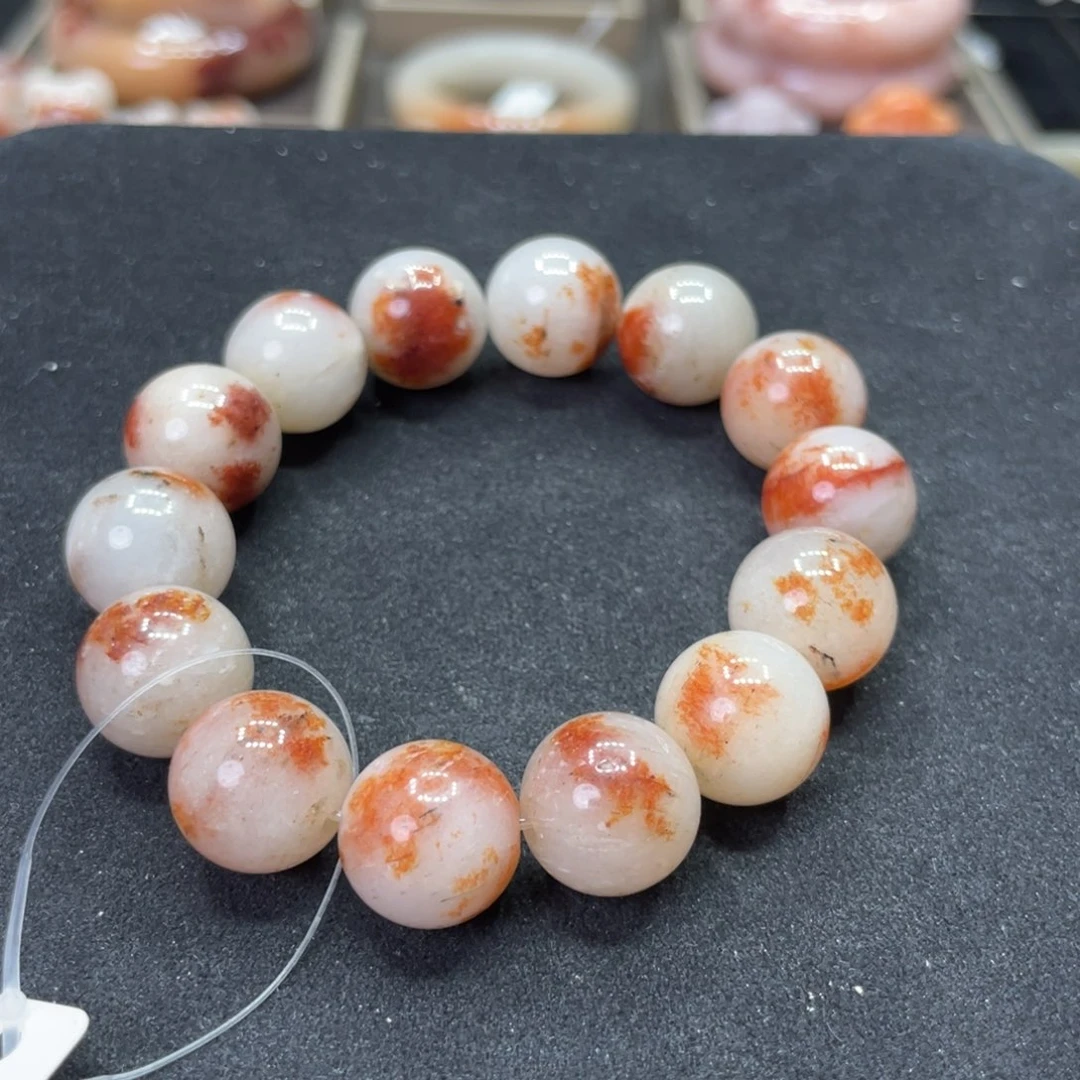 未镶嵌手镯石英岩玉