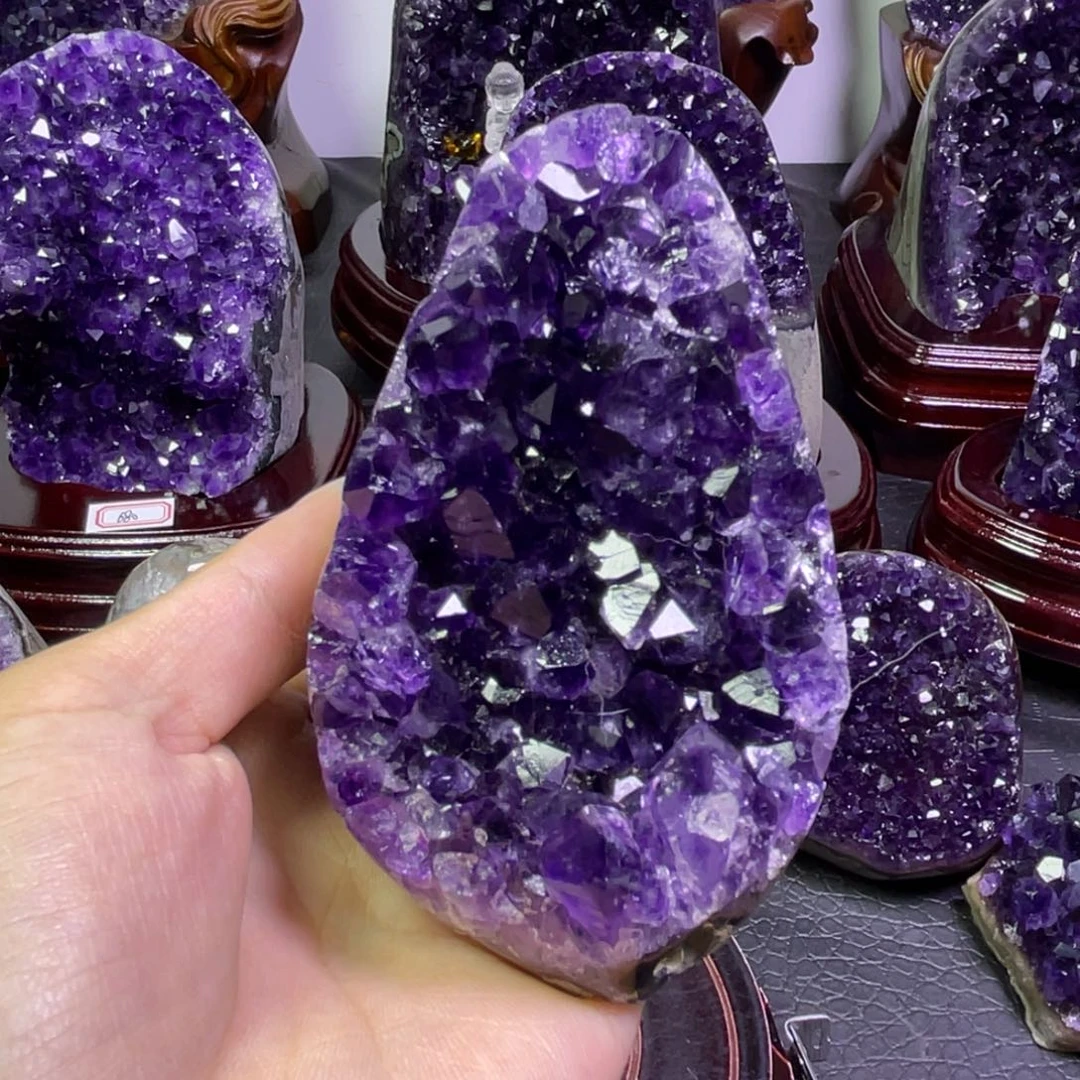 未镶嵌大型摆件（非配饰）紫晶