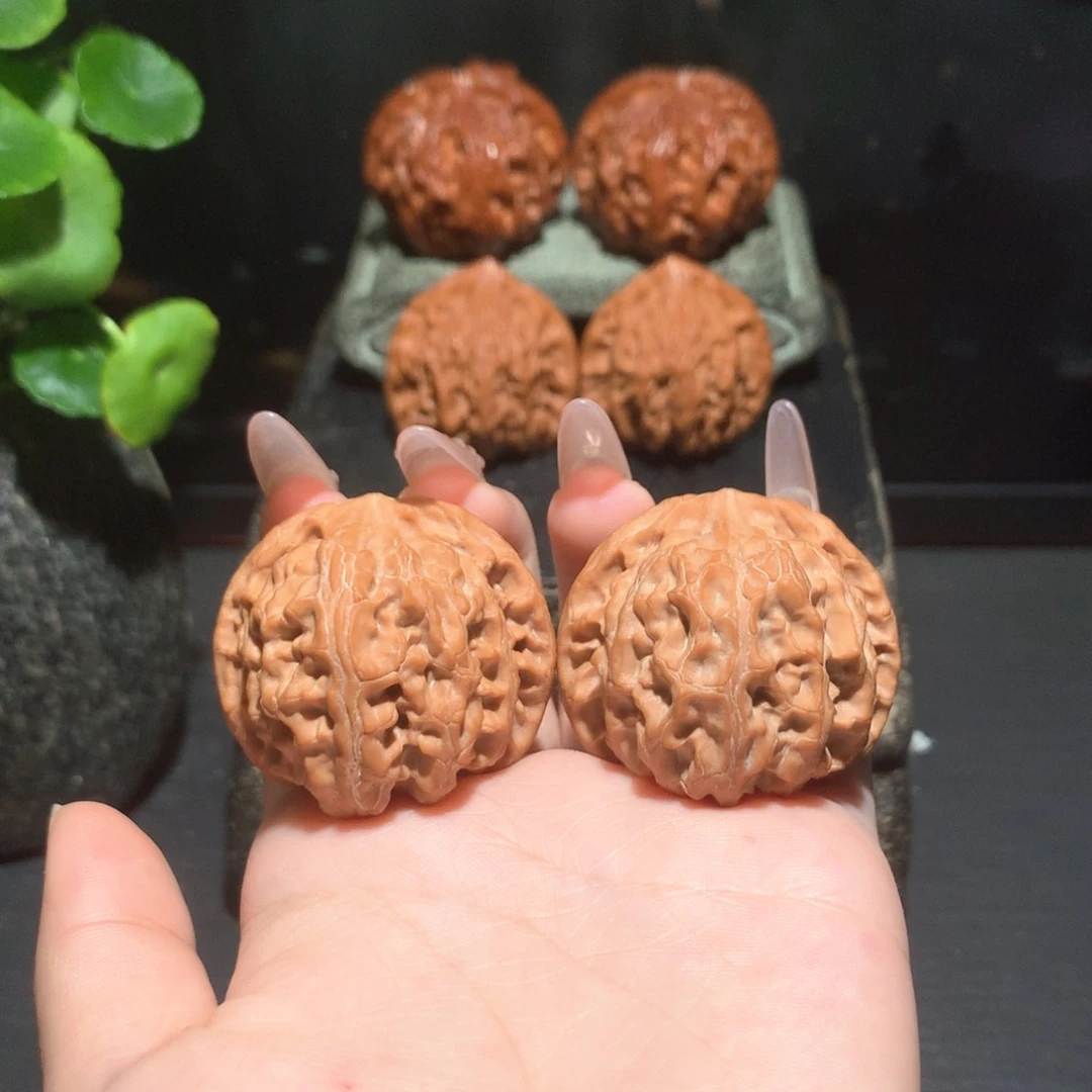 文玩核桃吊坠苹果园狮子头052609