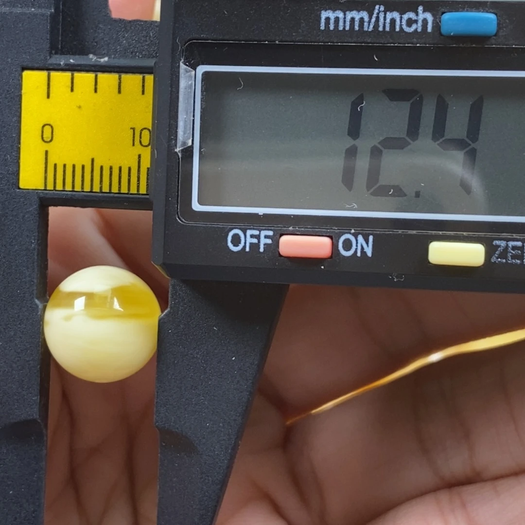 零***度琥珀未镶嵌珠宝奇石