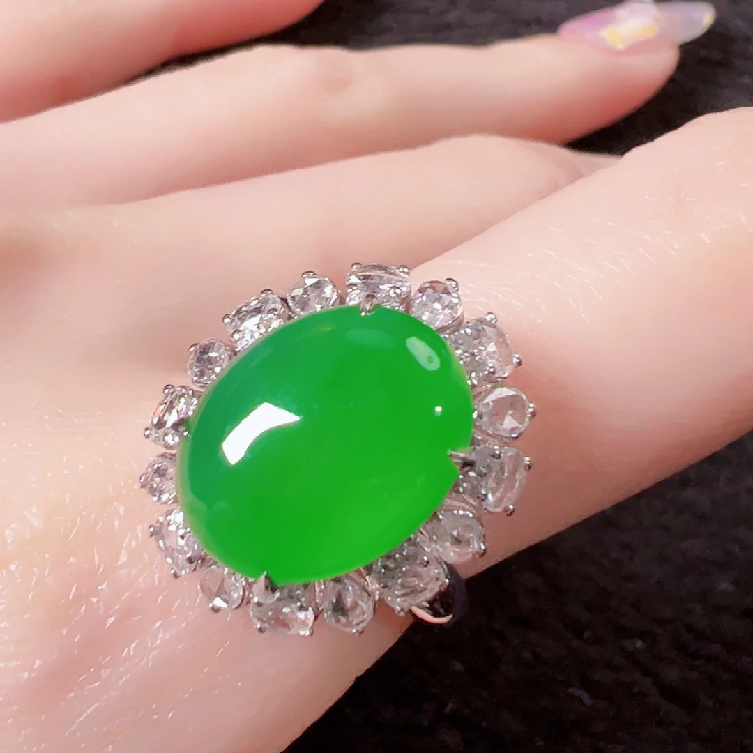 翡翠18K金镶嵌戒指签收后24小时鉴赏期，过时不退