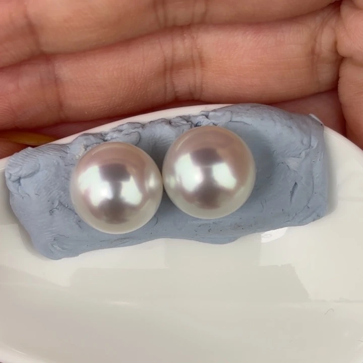 定制海水珍珠未镶嵌裸珠12.4-12.6mm澳白裸珠两颗