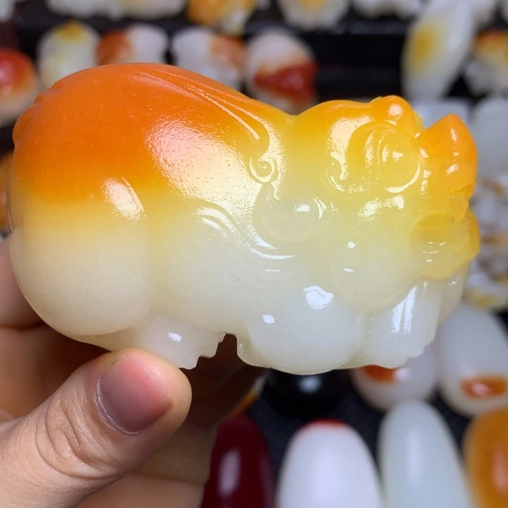 新疆戈壁石五彩石