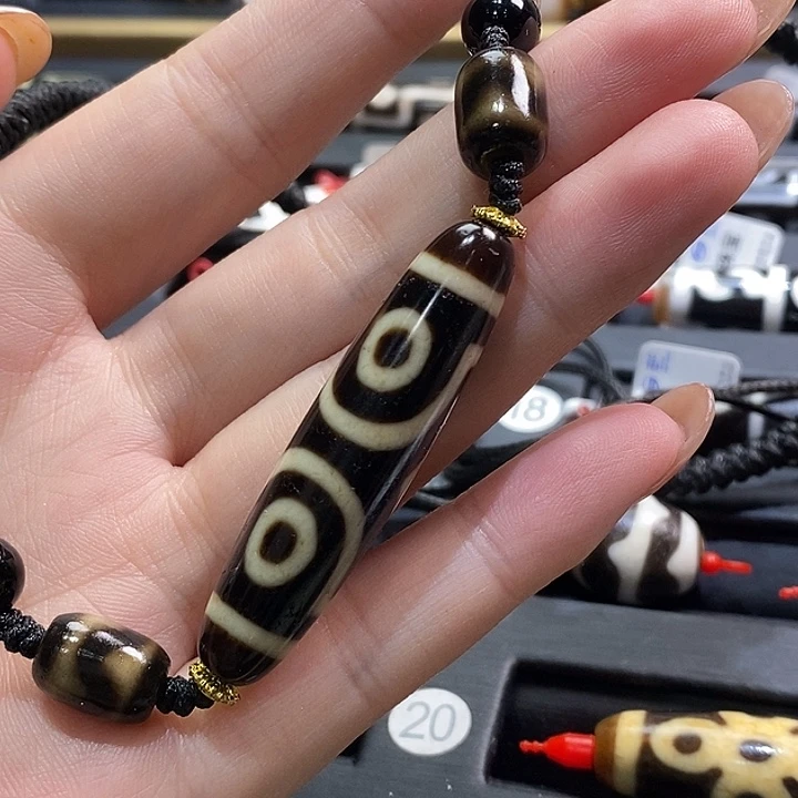 茫***舟玛瑙/玉髓（覆膜）未镶嵌颈饰