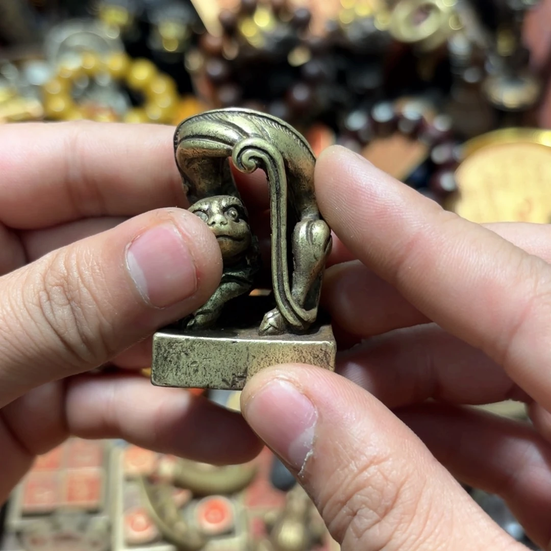 铜器摆件收收藏藏