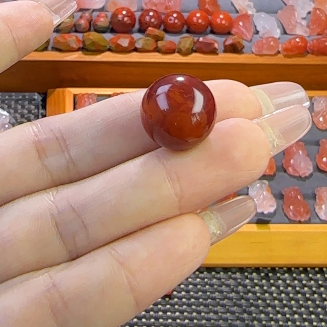 南红玛瑙未镶嵌珠宝半成品
