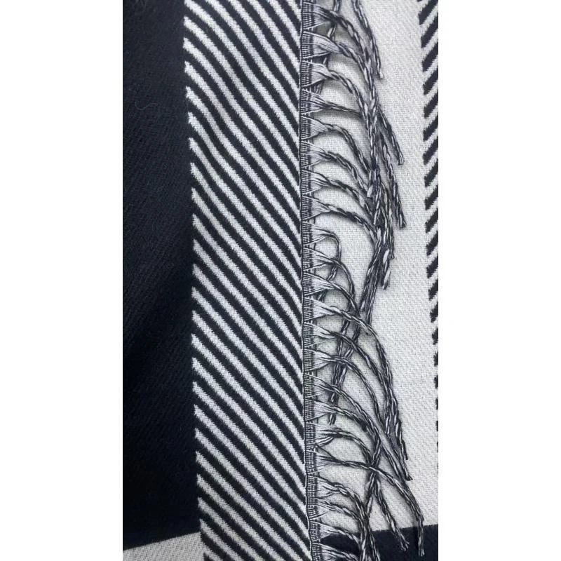 新款打造女士披肩围巾 SJ 10361 黑白色