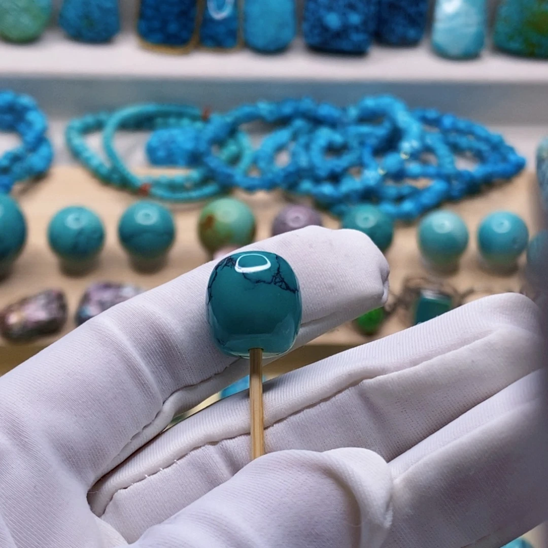 未镶嵌绿松石珠宝奇石