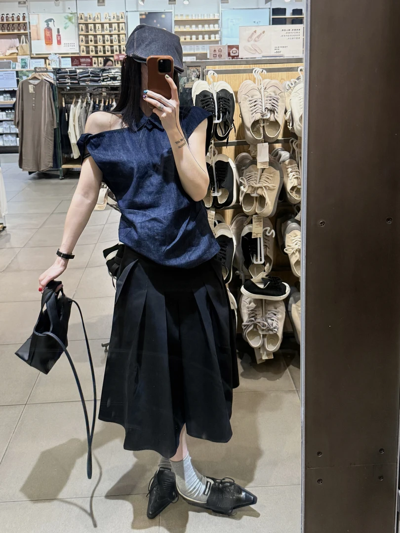 KAFU 欧货小众MIU系藏青高级斜肩氛围软牛仔上衣