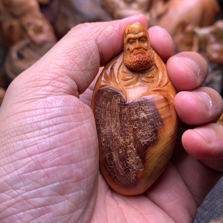 柏木（崖柏）崖柏陈化料手把件