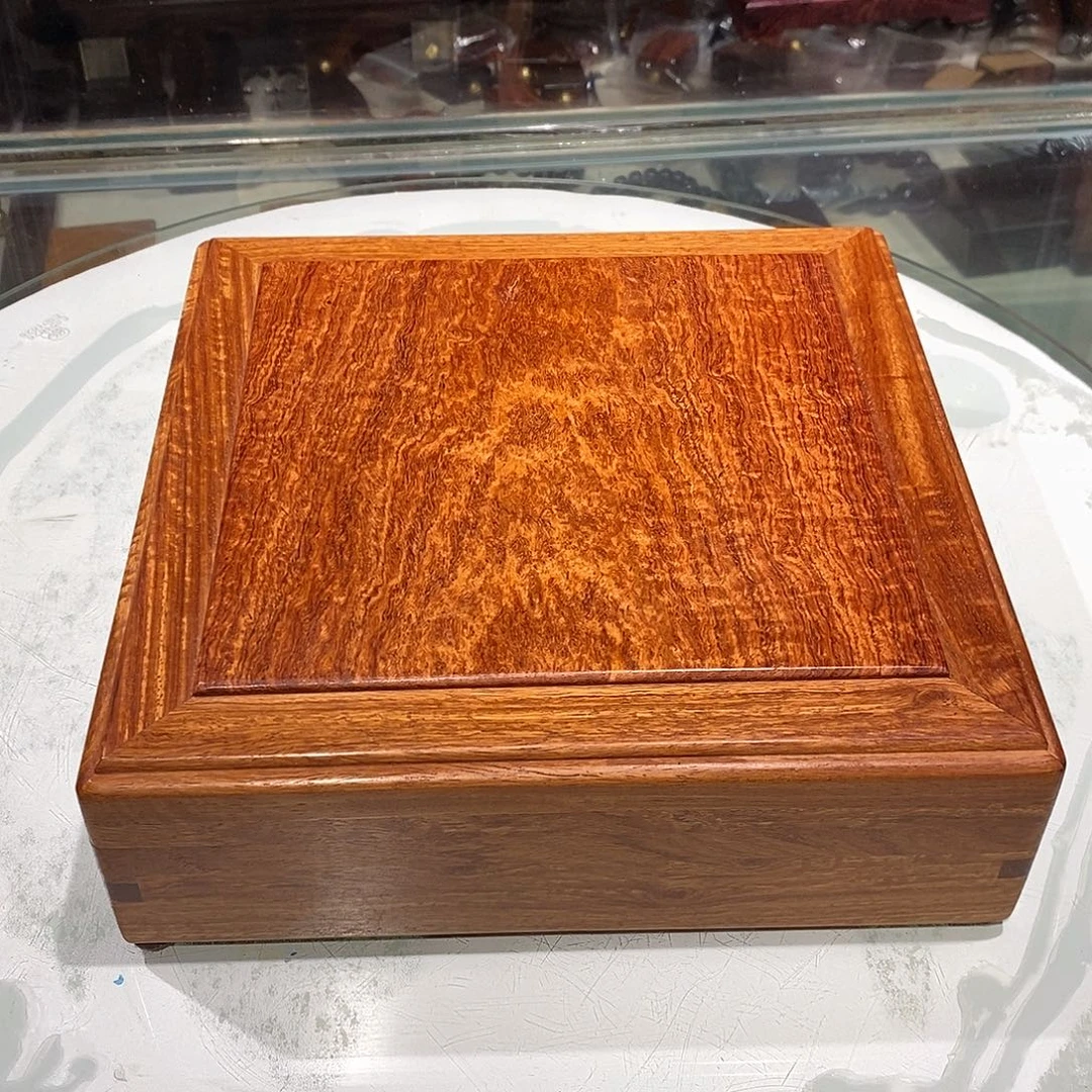 大果紫檀（缅甸花梨）独板双机关茶饼盒23/23/7.5