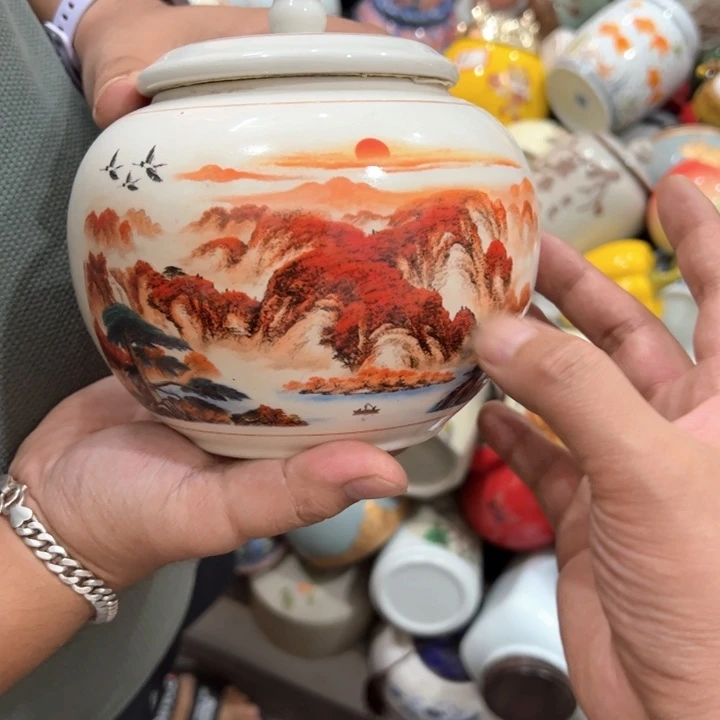 瑕疵福利品陶瓷茶叶罐介意勿拍