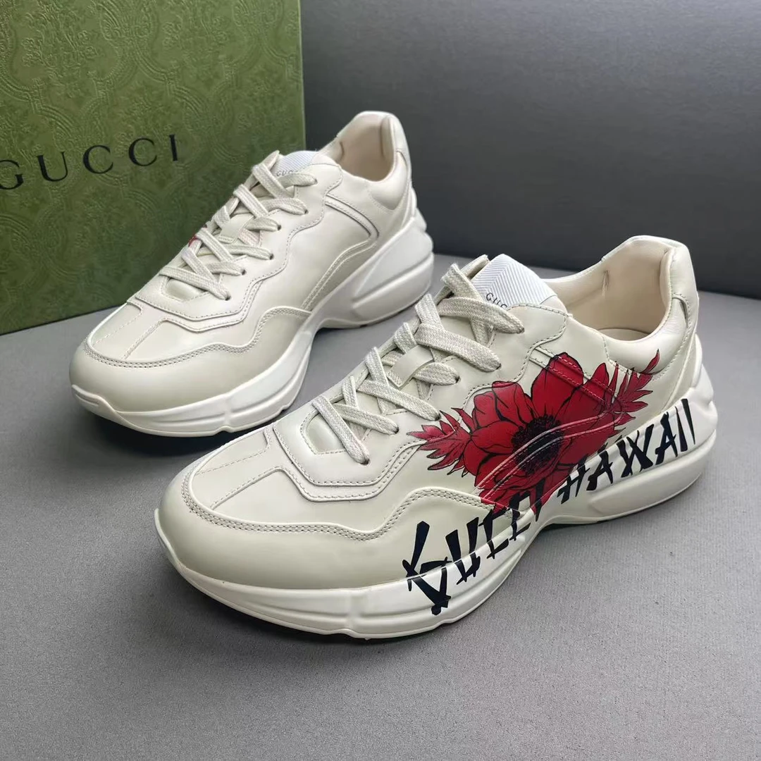 未使用 GUCCI/古驰 白色皮面侧边大logo时尚老爹鞋 39.5码/全新